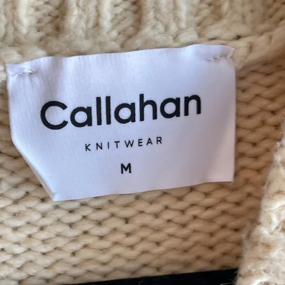 Callahan Bellamy Chunky Knit Oversized Pullover Sweater in Creme Bow, Med - NWT - Picture 5 of 7